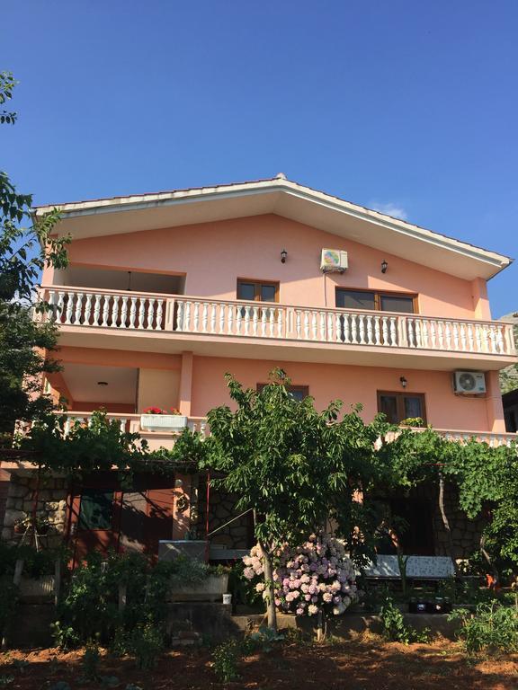 Apartment Ante&Dijana Starigrad Paklenica Buitenkant foto